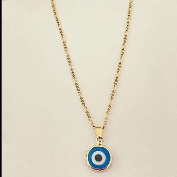18k Gold Filled Evil Eye 🧿 Necklace Available in 18” or 20” Long ✨ - Picture 2 of 9